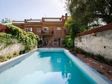 Vendesi villa a schiera a Roma via Ernesto Basile, 56, Mezzocammino