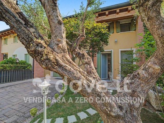 Vendesi villa a schiera a San Martino di Lupari via Monte Grappa, 12