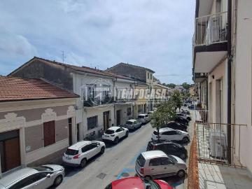 Vendesi villa a schiera a Viareggio via Giacomo Leopardi