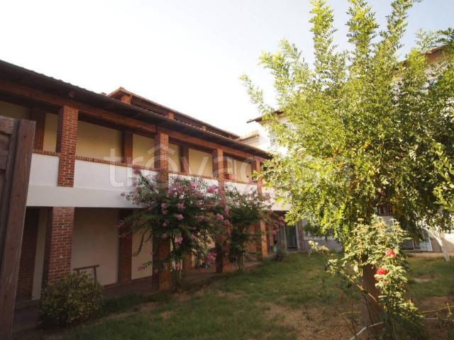 Vendesi villa bifamiliare a Buttigliera d'Asti