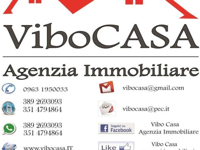 Vendesi villa bifamiliare a Ionadi via Antonello da Messina
