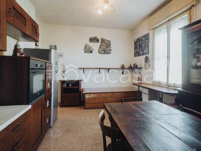 Vendesi villa bifamiliare a Malalbergo via Pellicciari, 26