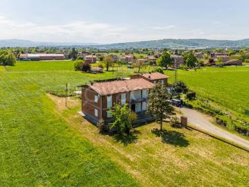Vendesi villa bifamiliare a Salvaterra, Casalgrande
