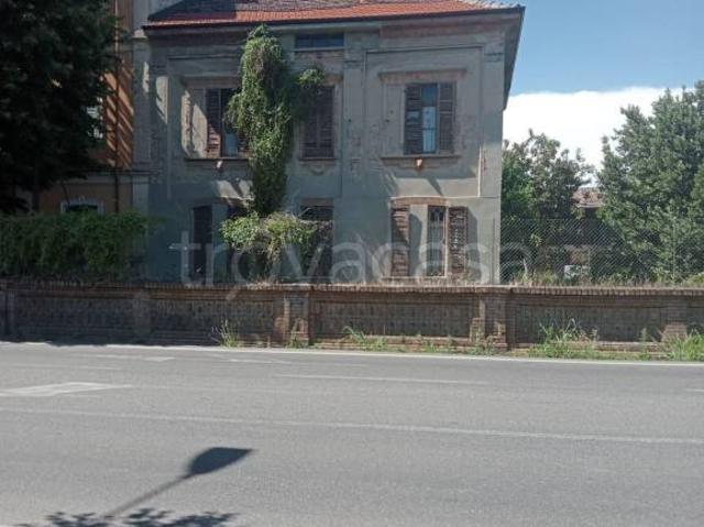 Vendesi villa bifamiliare a Redavalle via Gustavo Modena, 4