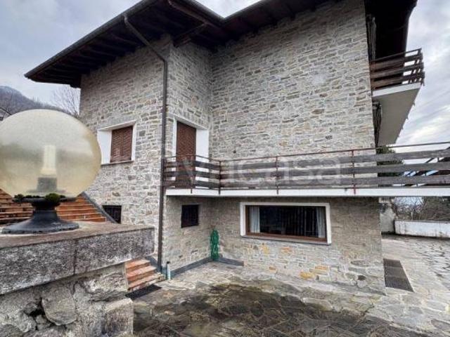 Vendesi villa singola a Trontano via Premazzasca