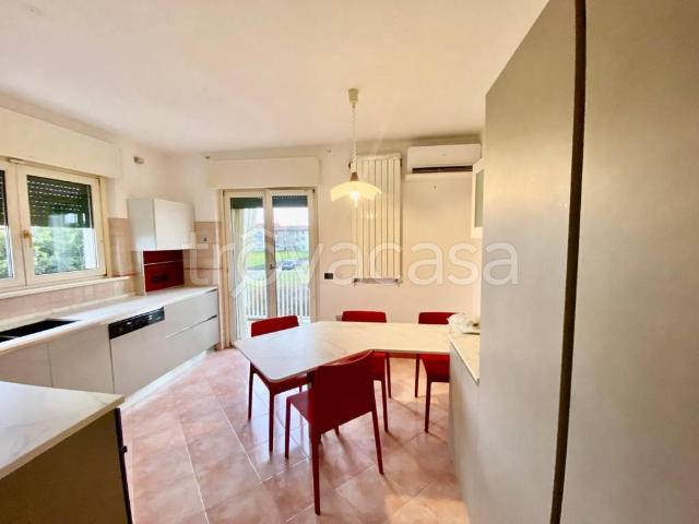 Vendesi villa singola a Tricesimo via dei Paolini