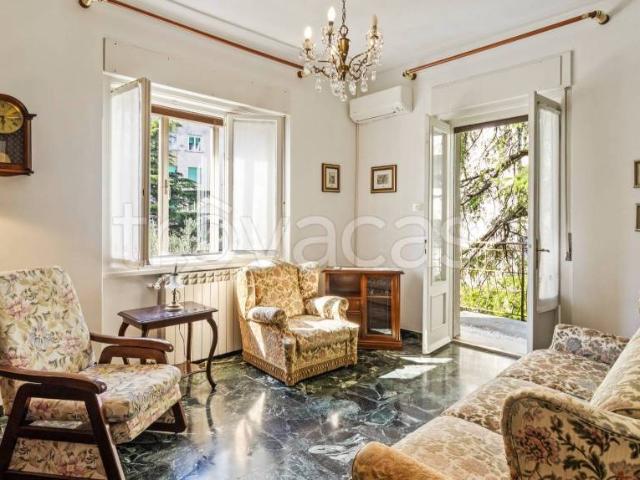 Vendesi villa singola a Trieste via dei Gravisi, 4, Sant'Anna