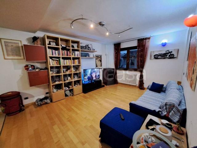 Vendesi villa singola a Vallefoglia