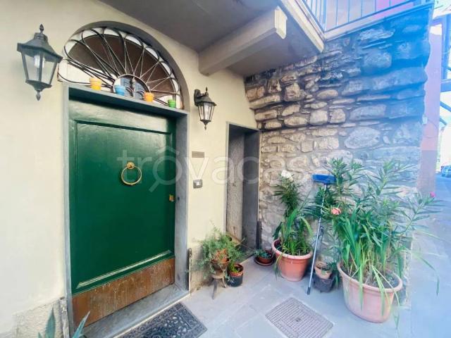 Vendesi villa singola a Varese Ligure via Vara No Number, San Pietro Vara