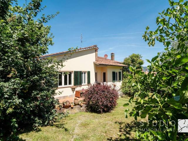 Vendesi villa singola a Bagno a Ripoli via di Baroncelli