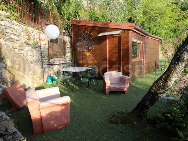 Vendesi villa singola a Camogli via Mortola, San Rocco