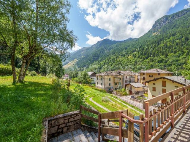 Vendesi villa singola a Campodolcino via Don Romeo Ballerini