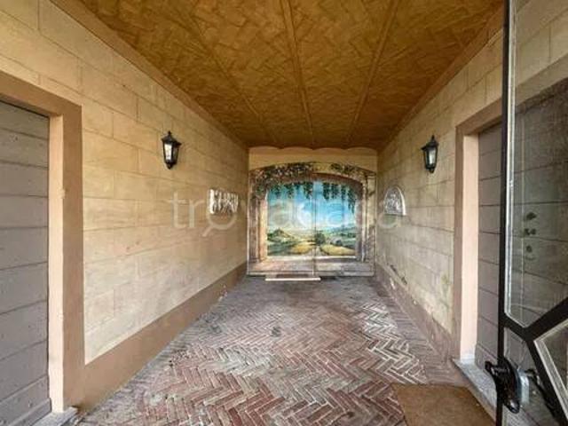 Vendesi villa singola a Canneto Pavese
