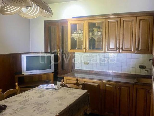 Vendesi villa singola a Castelfranco Veneto via San Pio X 34/a