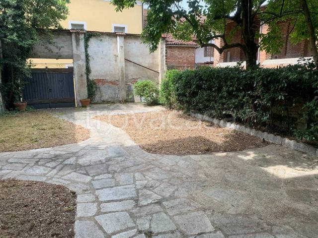 Vendesi villa singola a Castelnuovo Bormida via Cavalchini