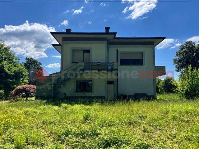 Vendesi villa singola a Cassino via Panaccioni, 60