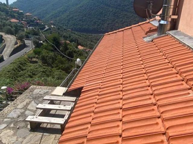 Vendesi villa singola a Chiavari