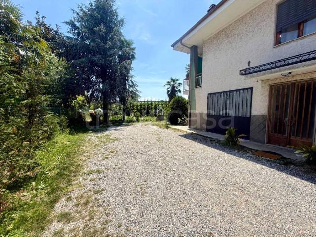 Vendesi villa singola a Ciriè