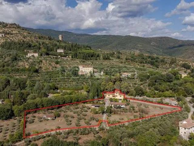 Vendesi villa singola a Cortona, Campaccio