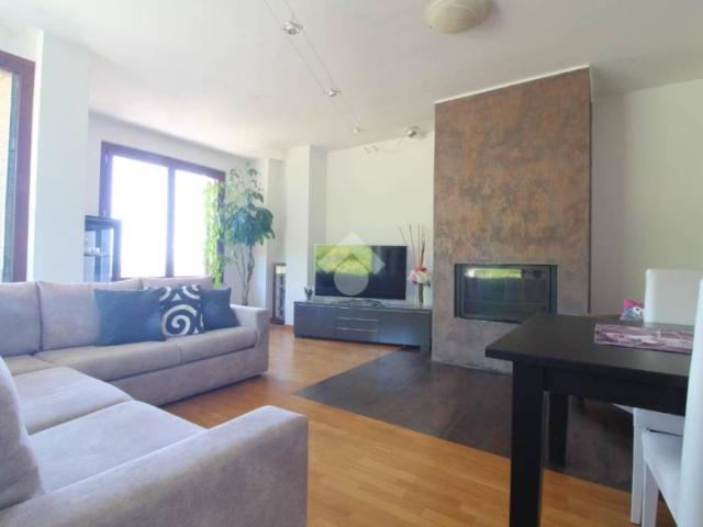 Vendesi villa singola a Francavilla al Mare via Cicognini