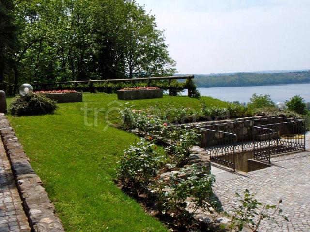 Vendesi villa singola a Galbiate via delle Gagliarde