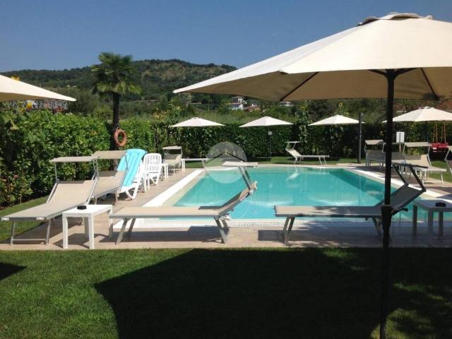 Vendesi villa singola a Garda via Giare, 14