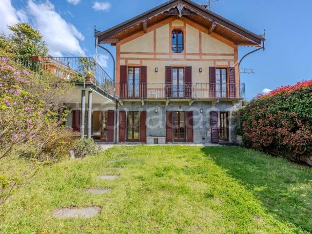 Vendesi villa singola a Ghiffa via Belvedere