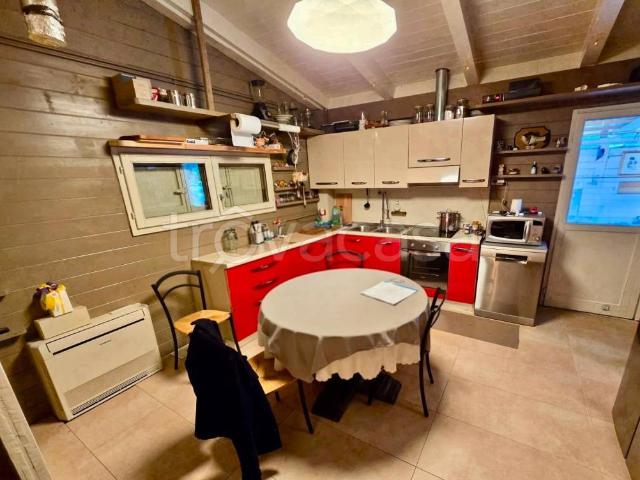 Vendesi villa singola a Godi, San Giorgio Piacentino