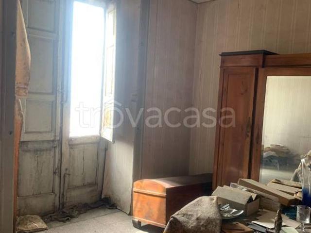 Vendesi villa singola a Lamezia Terme