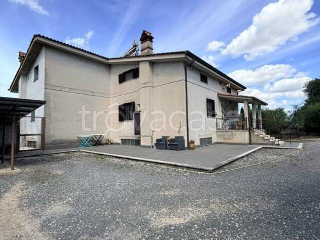 Vendesi villa singola a Lanuvio via degli aceri, 4