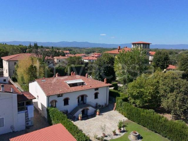 Vendesi villa singola a Laterina Pergine Valdarno via Vitereta