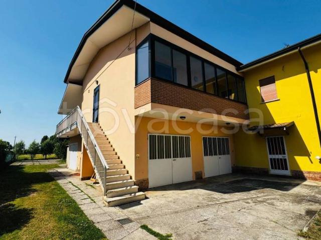 Vendesi villa singola a Legnago