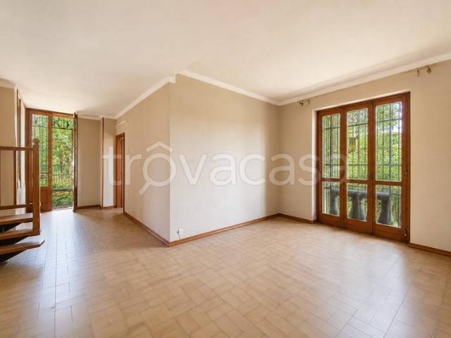 Vendesi villa singola a Lequio Berria via Roma, 33