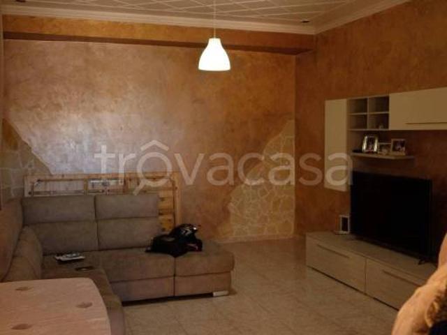 Vendesi villa singola a Mascalucia via capopassero, 5