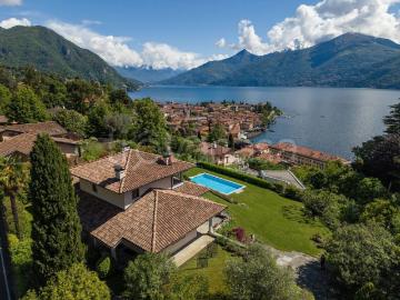Vendesi villa singola a Menaggio