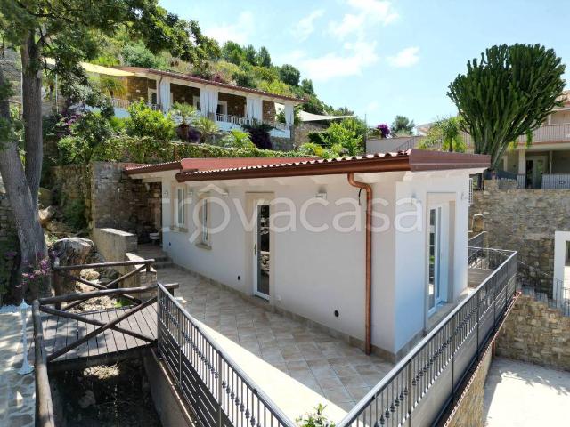 Vendesi villa singola a Mezzatorre, San Mauro Cilento