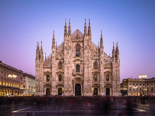 Vendesi villa singola a Milano via Patroclo, San Siro