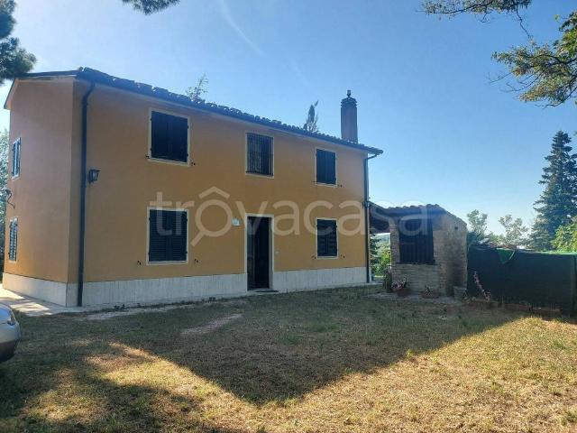 Vendesi villa singola a Mombaroccio via Panoramica
