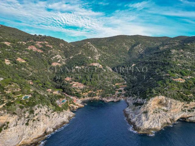 Vendesi villa singola a Monte Argentario via alle Rocce, Porto Santo Stefano