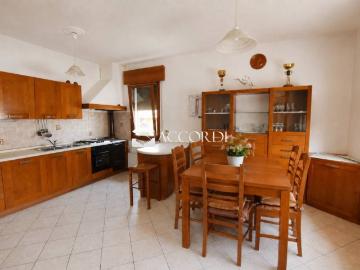 Vendesi villa singola a Montebelluna