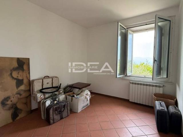 Vendesi villa singola a Montecarlo