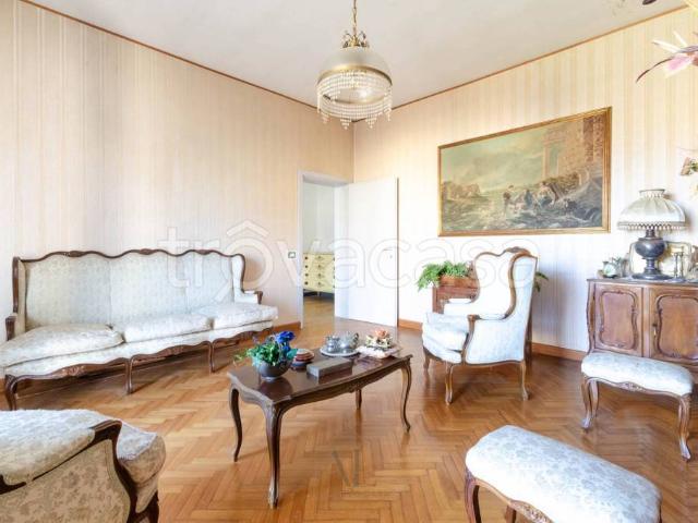 Vendesi villa singola a Montecchio Emilia via Giuseppe Verdi, 4/1