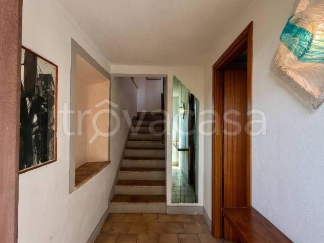Vendesi villa singola a Montechiarugolo