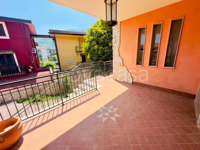 Vendesi villa singola a Monteforte Irpino via Taverna Campanile