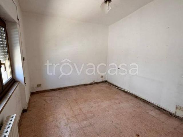 Vendesi villa singola a Nettuno via Maiella, 14