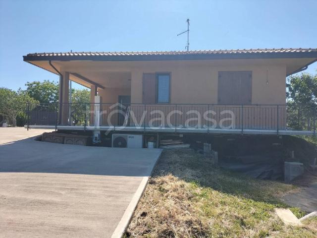 Vendesi villa singola a Ortona