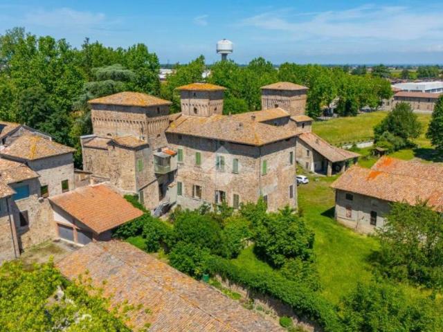 Vendesi villa singola a Parma via pedemontana, 55, Vigatto