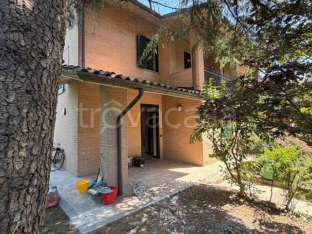 Vendesi villa singola a Pavia via del Chiozzo, 41, Chiozzo Sora