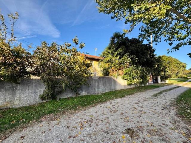 Vendesi villa singola a Piombino Dese via Marconi, 58