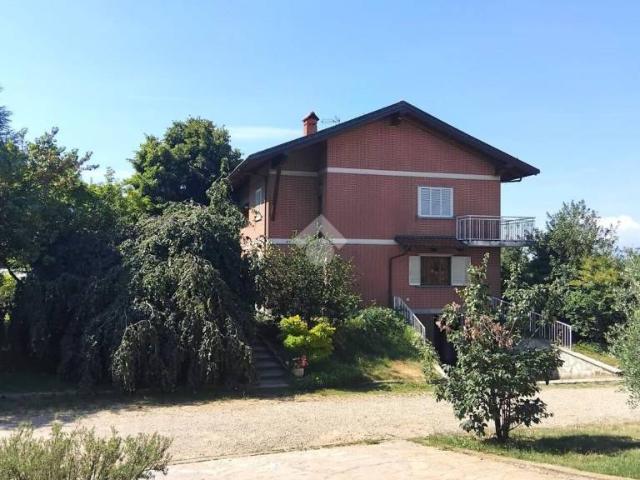 Vendesi villa singola a Piossasco via Adige, 30